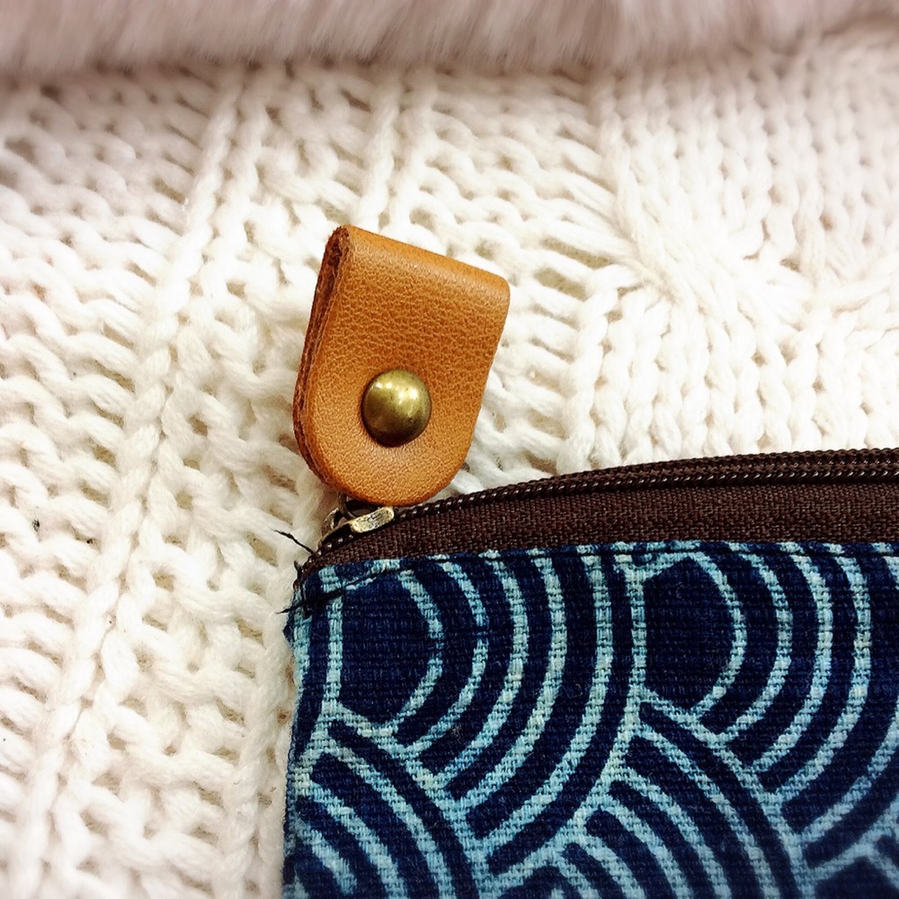 Asian Pattern Coin Bag - Picture 6 of 8